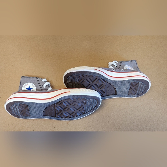 Converse Gray High-Tops with Red and White Details - Picture 7 of 8